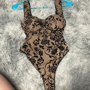 HALF VELVET ONSIE CORSET
